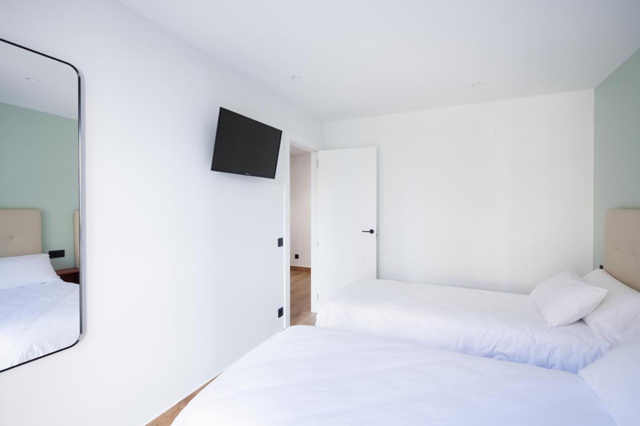 Apartamentos Congreso, Parking Gratuito Logroño Exteriör bild